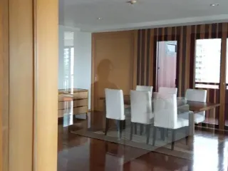 For rent 3 bedrooms condo in Yan Nawa, Bangkok