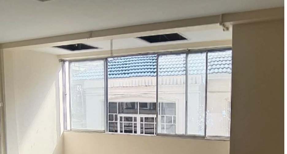 Local comercial en alquiler en Watthana, Bangkok