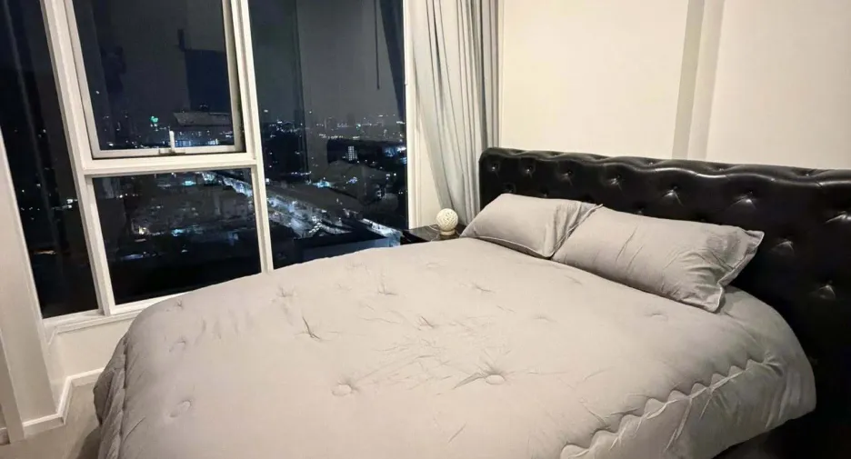 À louer 1 chambre condo à Bang Phlat, Bangkok