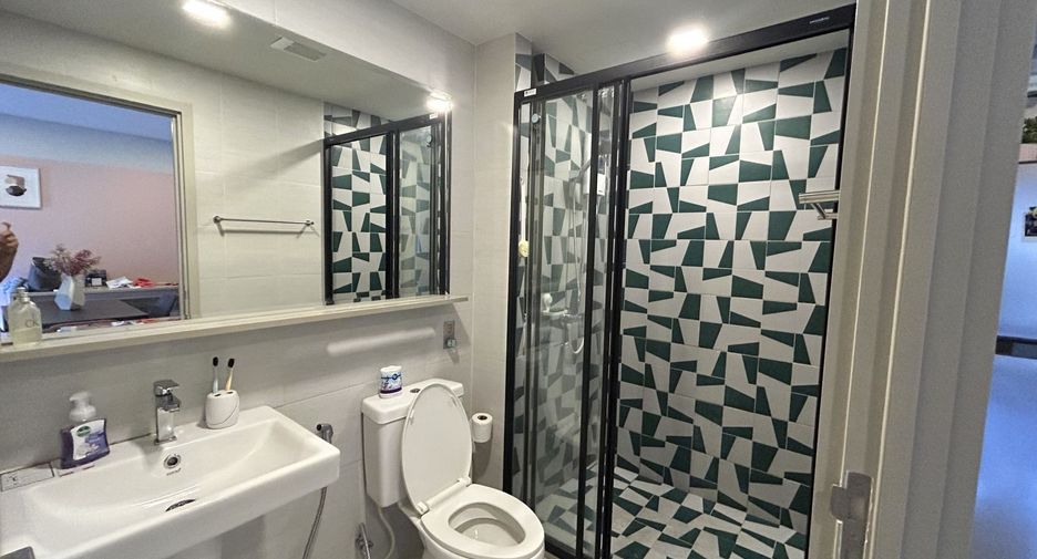 For rent 1 bed condo in Khlong Toei, Bangkok