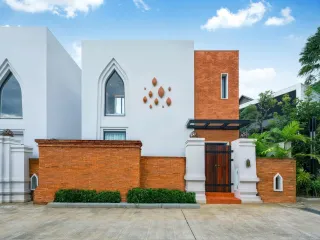 For sale 3 bedrooms villa in Thalang, Phuket