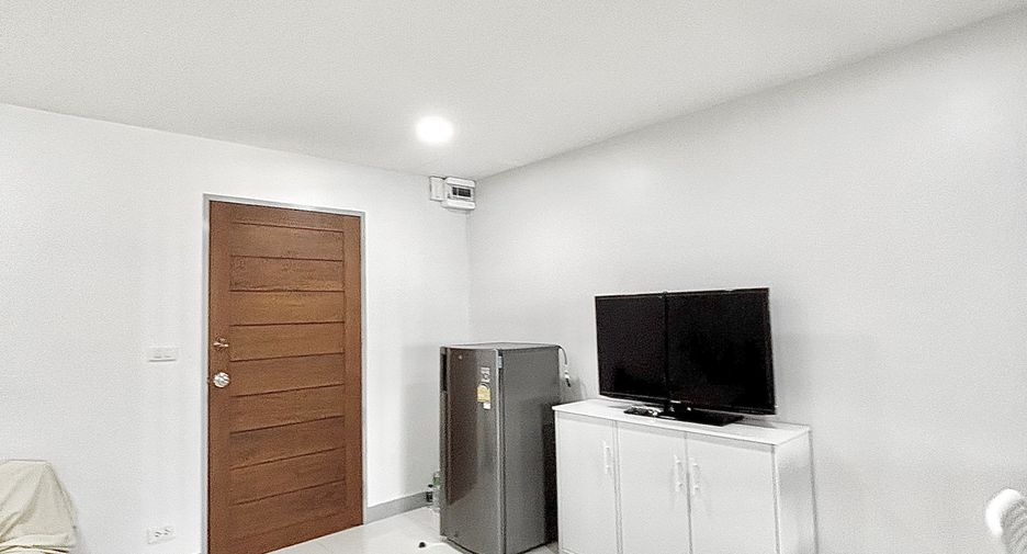 For rent studio condo in Bang Rak, Bangkok