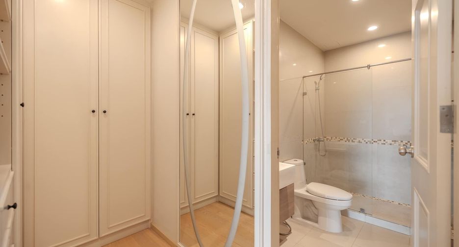 For rent 1 bed condo in Phaya Thai, Bangkok