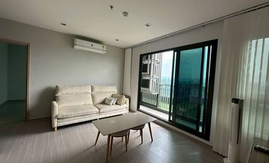 For rent 2 bedrooms condo in Thon Buri, Bangkok