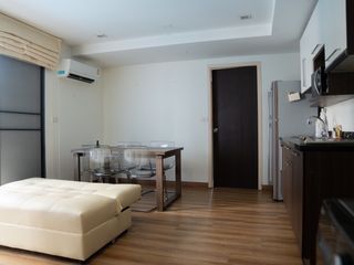 For rent 1 bed condo in Phaya Thai, Bangkok