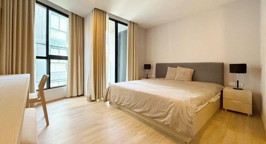 À vendre et à louer 3 chambres condo à Khlong Toei, Bangkok