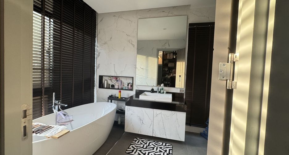 出售 6 卧室 独立屋 在 Phuket Town, 普吉