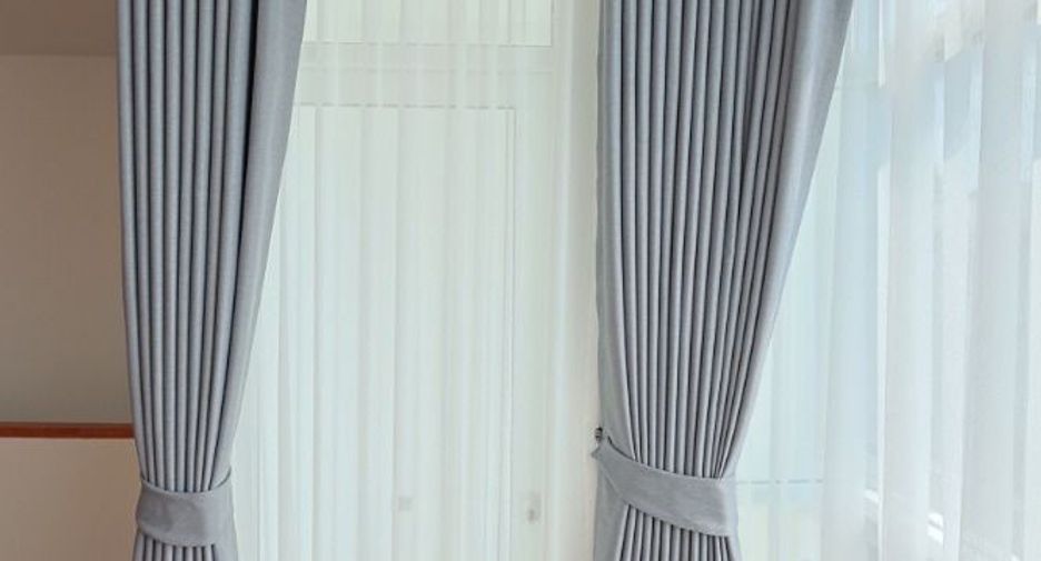 For rent 3 bedrooms townhouse in Prawet, Bangkok