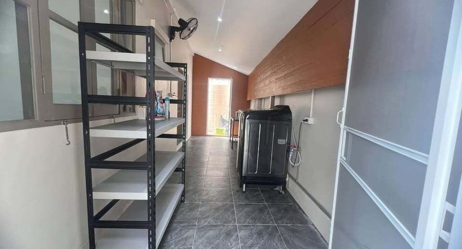 For rent 3 ベッドルーム house in Mueang Phuket, Phuket