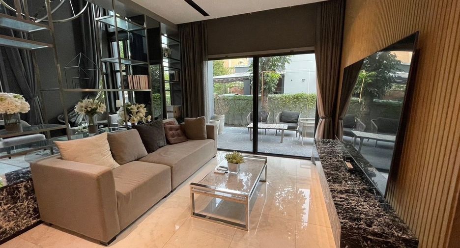 For rent 6 bedrooms house in Saphan Sung, Bangkok