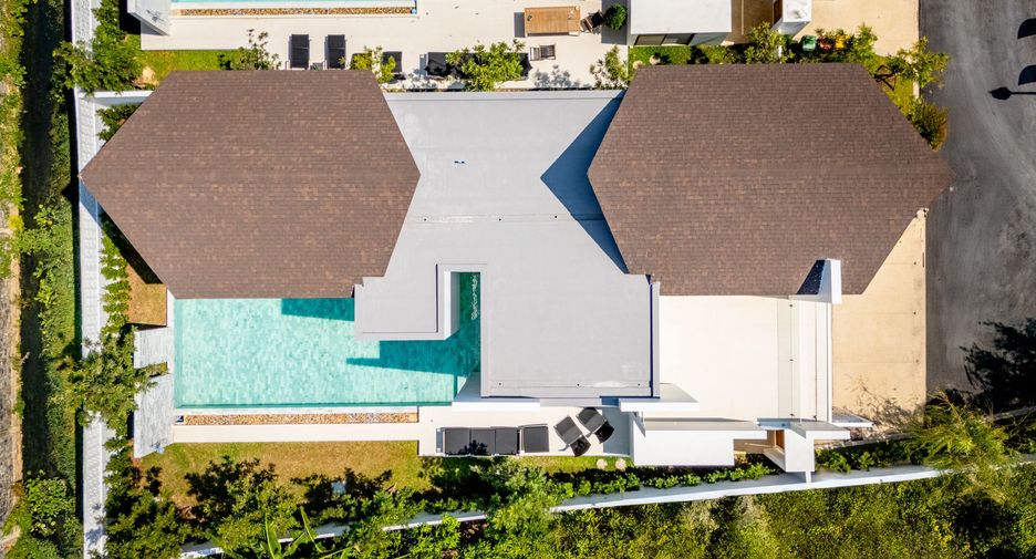 For rent 3 bedrooms villa in Thalang, Phuket