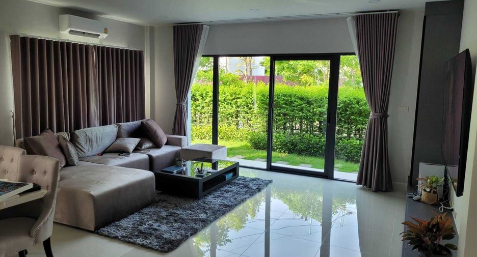 For rent 4 bedrooms house in Don Mueang, Bangkok