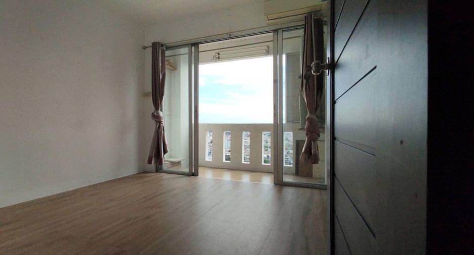 For sale 2 bedrooms condo in Bang Phlat, Bangkok