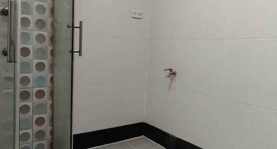 For sale 2 bedrooms condo in Bang Phlat, Bangkok