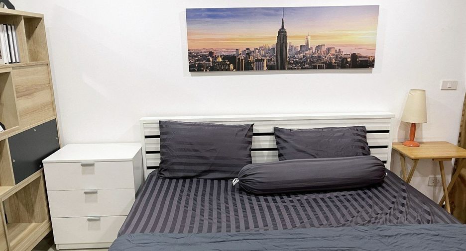 For rent スタジオ condo in Watthana, Bangkok