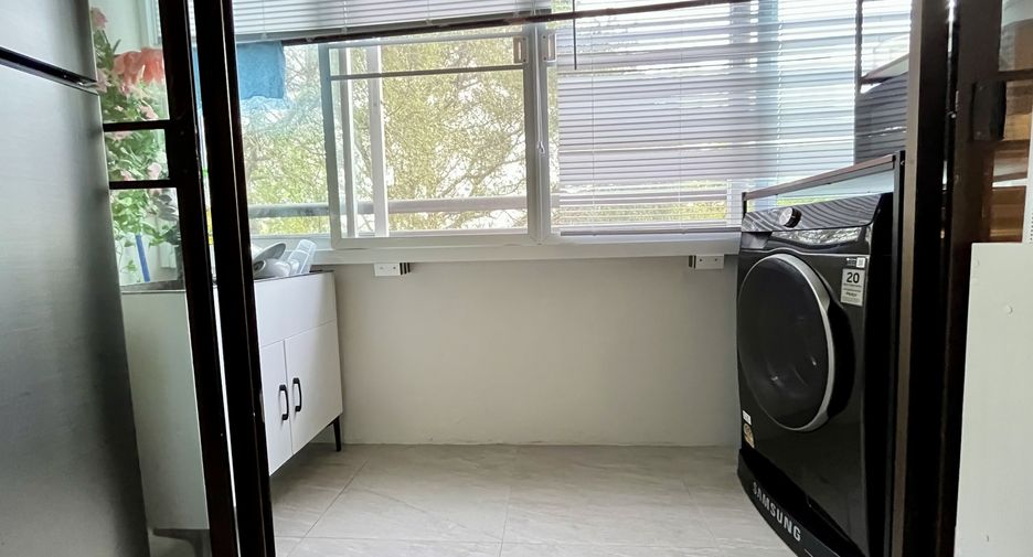 For rent studio condo in Ratchathewi, Bangkok