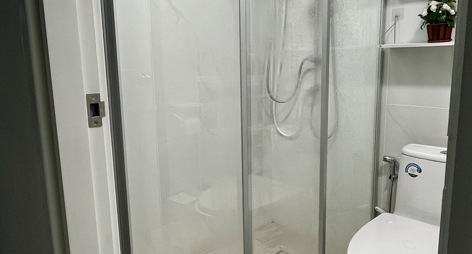 For rent studio condo in Ratchathewi, Bangkok