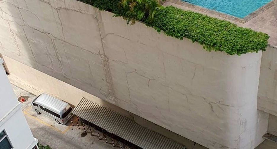 For rent 1 bed condo in Ratchathewi, Bangkok
