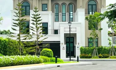 For rent 5 bedrooms house in Saphan Sung, Bangkok