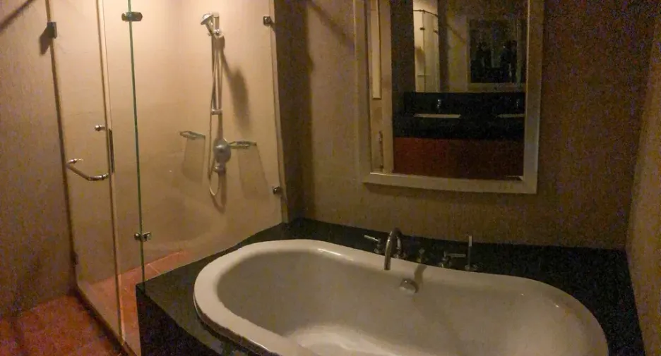 Wohnung zum Kauf mit 2 Zimmer in Pathum Wan, Bangkok