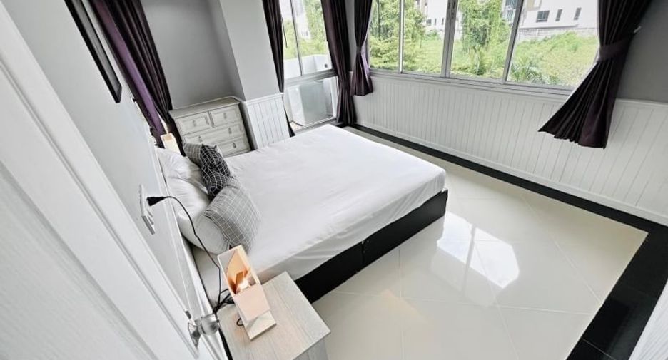 Wohnung zur Miete mit 2 Zimmer in Khlong Toei, Bangkok