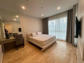 Condo en alquiler de 2 habitaciones en Pathum Wan, Bangkok
