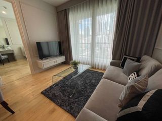 Condo en alquiler de 2 habitaciones en Pathum Wan, Bangkok