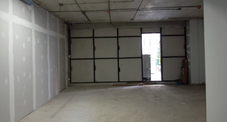 For rent retail Space in Khlong Toei, Bangkok