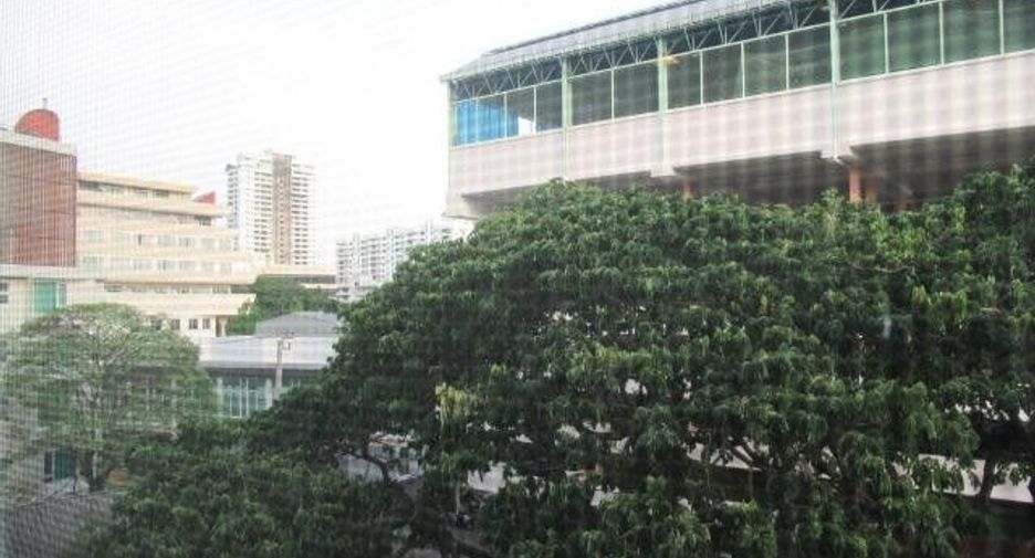 For sale 2 bedrooms condo in Watthana, Bangkok