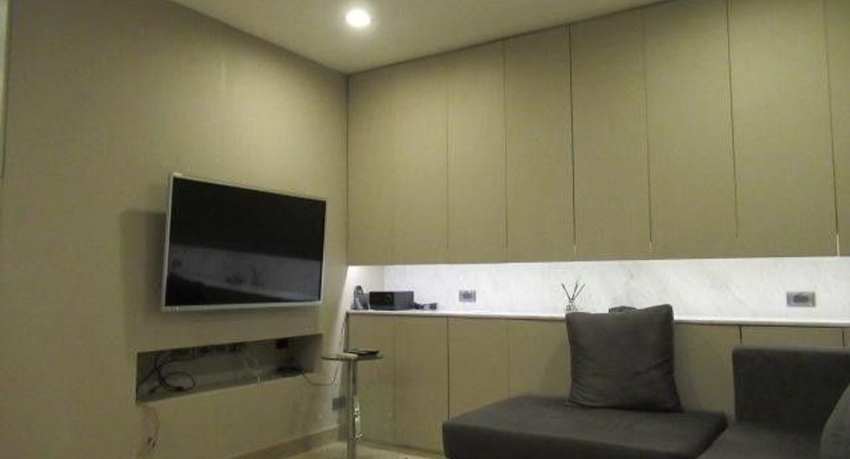 For sale 2 bedrooms condo in Watthana, Bangkok