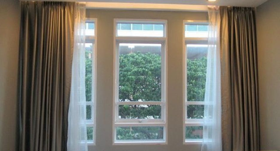 For sale 2 bedrooms condo in Watthana, Bangkok