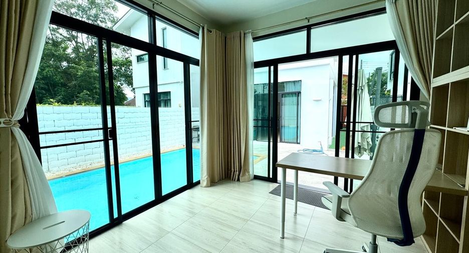 For sale 4 bedrooms villa in Mueang Phuket, Phuket
