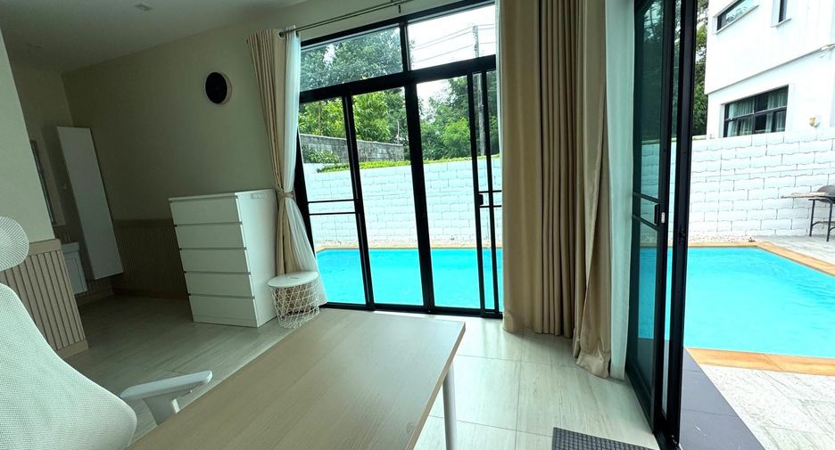 For sale 4 bedrooms villa in Mueang Phuket, Phuket