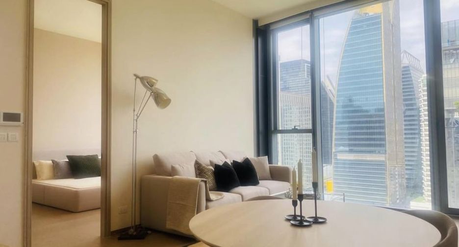 For rent 1 bed condo in Pathum Wan, Bangkok