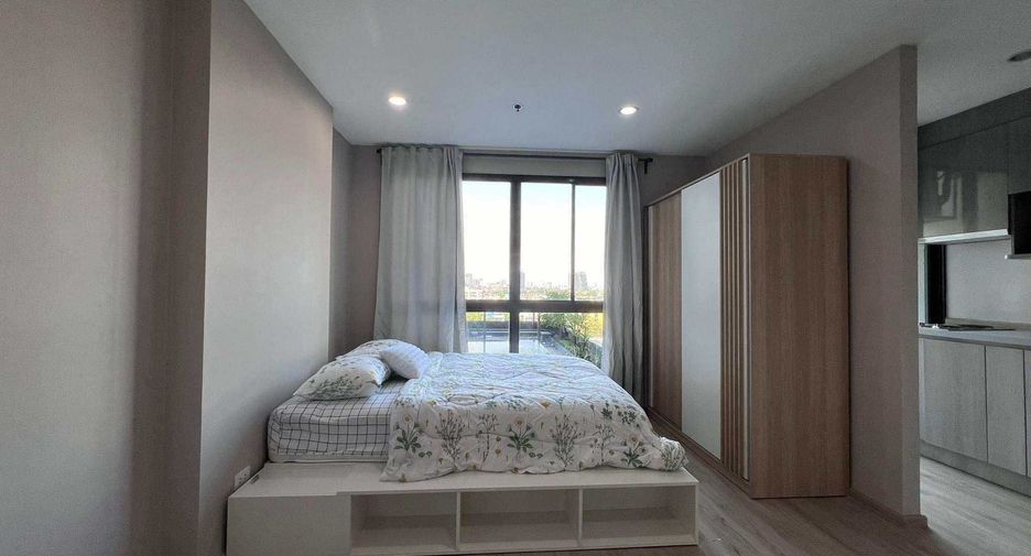 For sale studio condo in Thon Buri, Bangkok