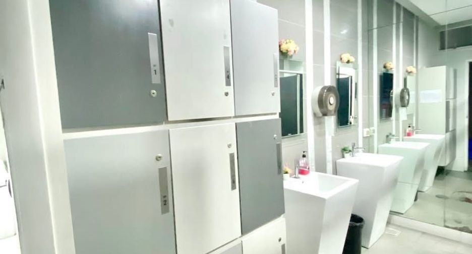 For sale studio condo in Bang Kapi, Bangkok