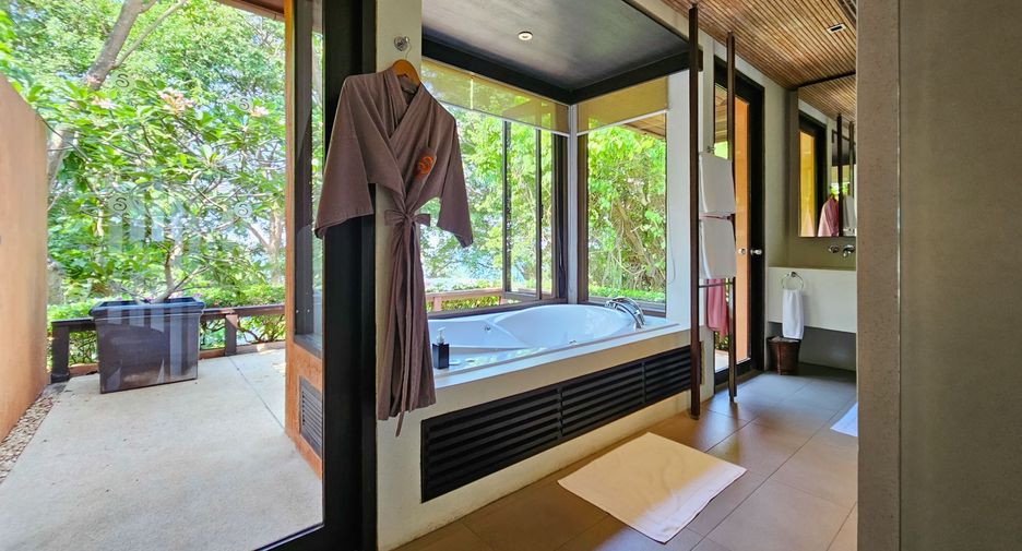Villa en venta de 4 habitaciones en Mueang Phuket, Phuket