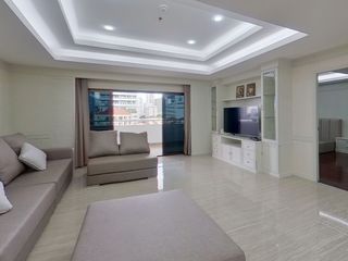 Аренда 3 спальни апартаменты в Кхлонг Тоеи, Бангкок