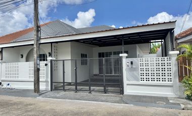 出售 2 卧室 独立屋 在 Phuket Town, 普吉