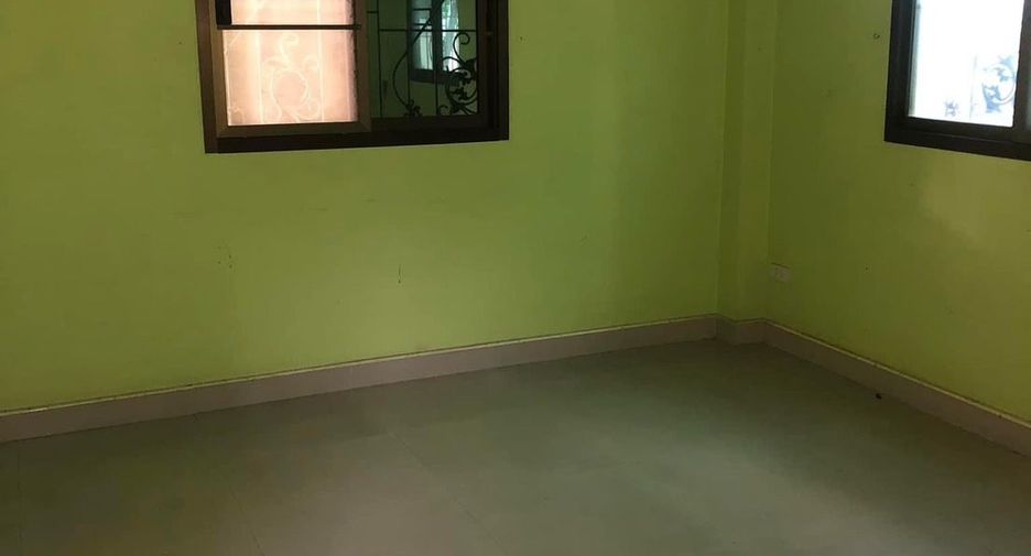 For sale 6 bedrooms house in Nong Khaem, Bangkok