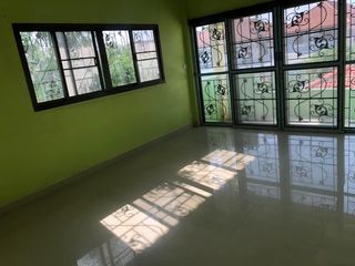 For sale 6 bedrooms house in Nong Khaem, Bangkok