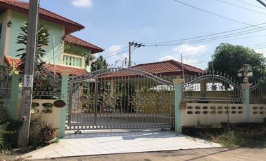For sale 6 bedrooms house in Nong Khaem, Bangkok
