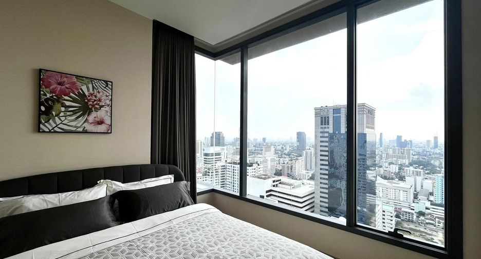 For rent 2 bedrooms condo in Watthana, Bangkok