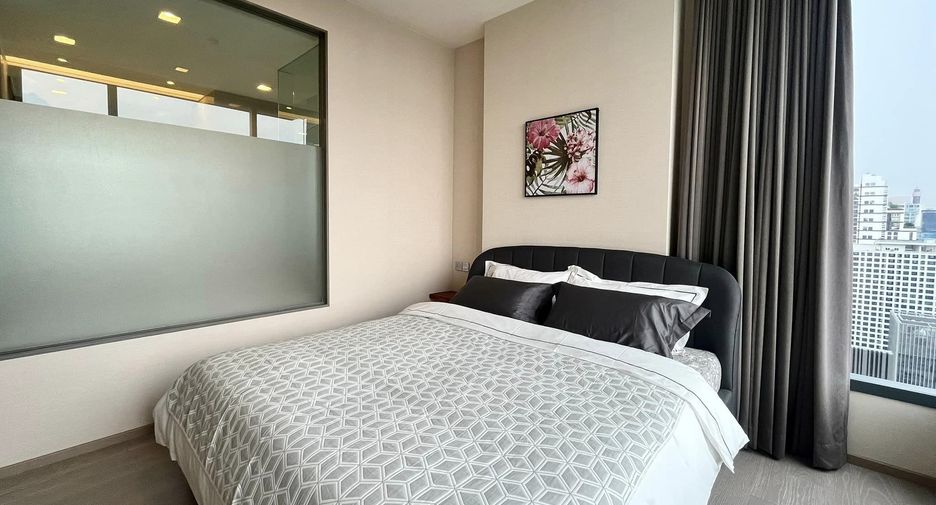 For rent 2 bedrooms condo in Watthana, Bangkok