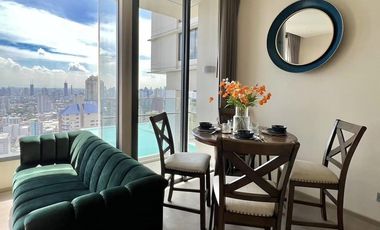For rent 2 bedrooms condo in Watthana, Bangkok