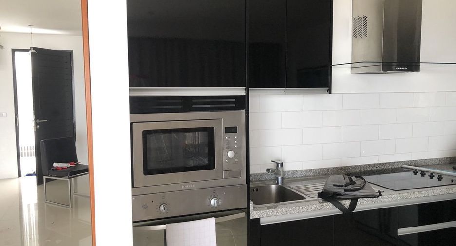 For rent 2 bedrooms condo in Mueang Phuket, Phuket
