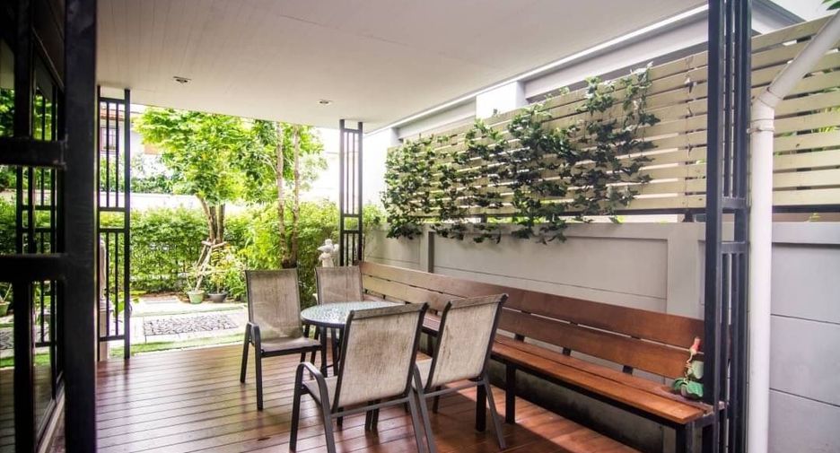 Casa en venta de 5 habitaciones en Khan Na Yao, Bangkok