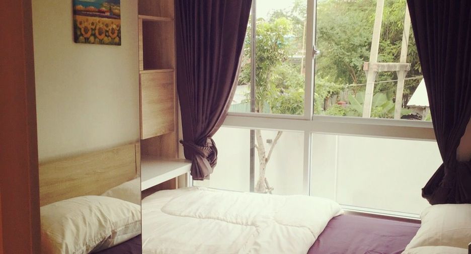 For rent 2 bedrooms condo in Phaya Thai, Bangkok