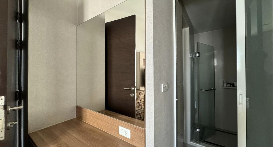 Condo en alquiler de 1 habitaciones en Sathon, Bangkok