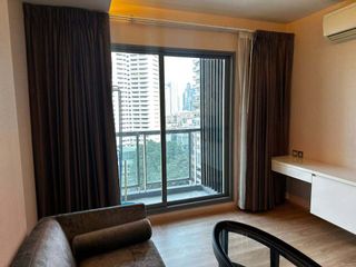 For rent 1 Beds condo in Watthana, Bangkok